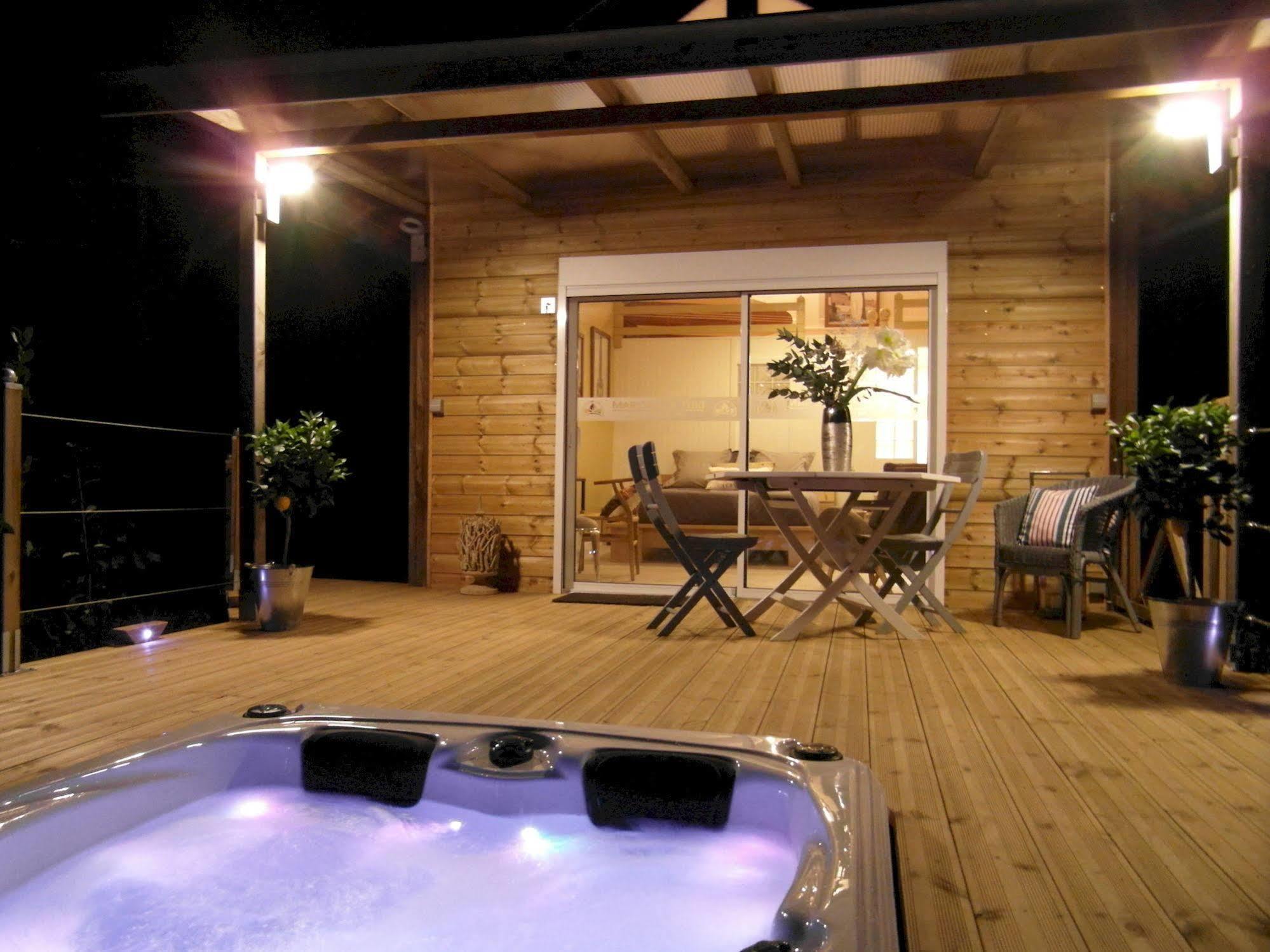 Marosenia Ttiki - Cabanes Et Spa Ascain Exterior photo